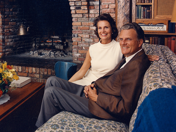 Billy Graham with Ruth Bell Graham Billy Graham with Ruth Bell Graham
