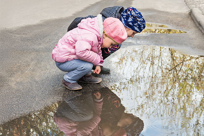 Children Playing in the Street Children Playing in the Street